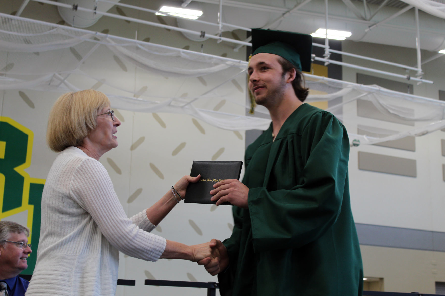 060219-ctzn-news-bd-grad122.jpg